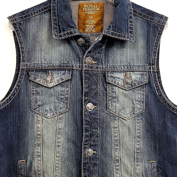 Royal Premium Womens Denim Vest Size Medium LOOK Verdigris on Buttons - Picture 3 of 11